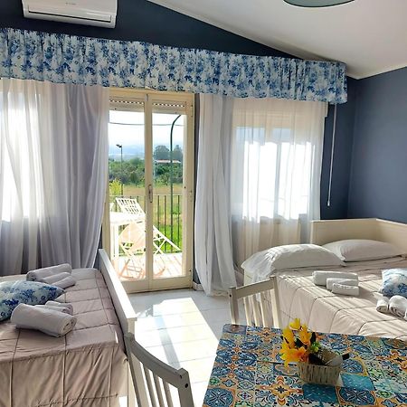 Villa Nadira Giardini Naxos Luaran gambar