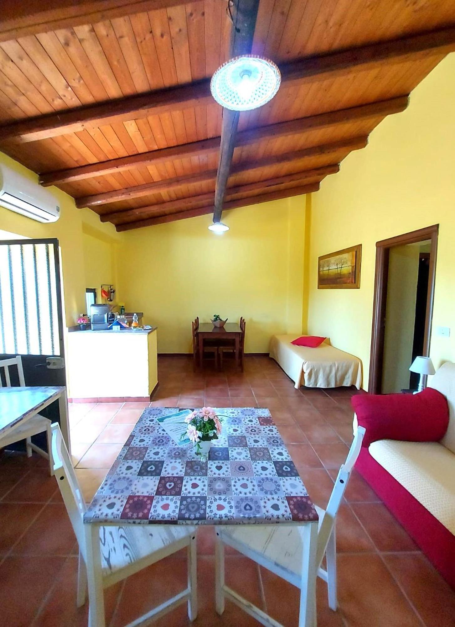 Villa Nadira Giardini Naxos Luaran gambar