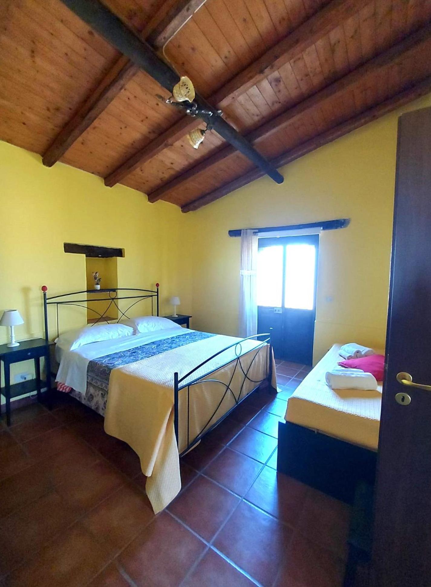 Villa Nadira Giardini Naxos Luaran gambar
