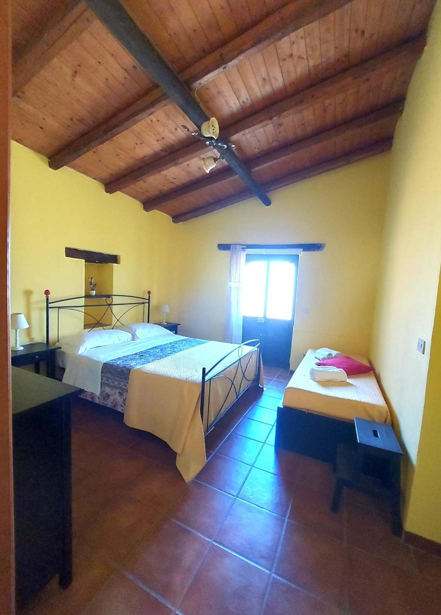 Villa Nadira Giardini Naxos Luaran gambar